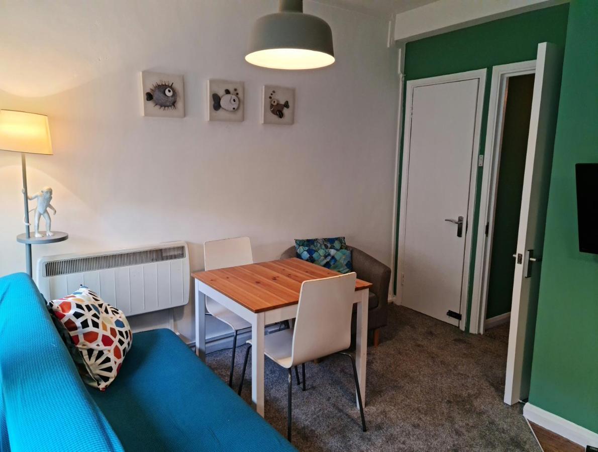 Elegant 1-Bedroom Apartment In Camden Town ロンドン エクステリア 写真